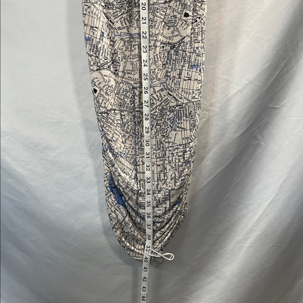 Urban Outfitters Abstract Blue and White Mini Dress - Picture 8 of 9